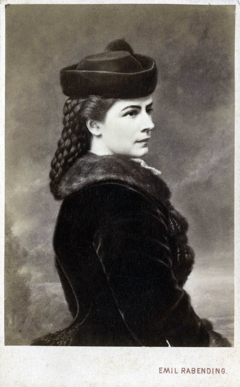 Portrét Elisabeth de Wittelsbach (1837-1898) (sissi), imprese Rakouska (1854-1898) a královny Maďarska (1867-1898), vévodkyně v Baviere. (CASAŘOVNA ALŽBETA RAKOUSKÁ) Fotografie v dílně Emila Rabendinga (1823-1886). od Emil Rabending