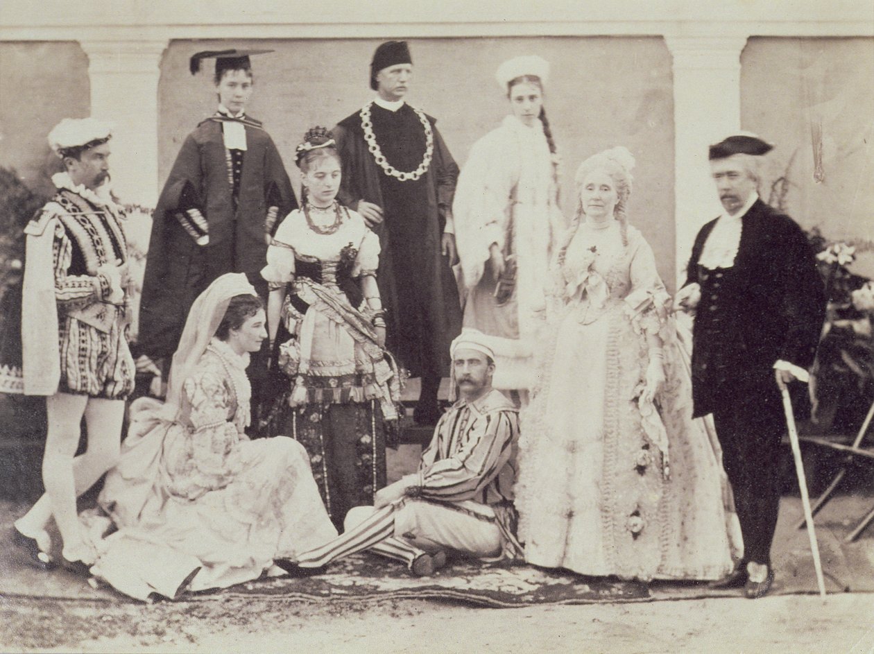 Skupina anglických herců v Indii, kolem roku 1880 (tisk alba) od English Photographer