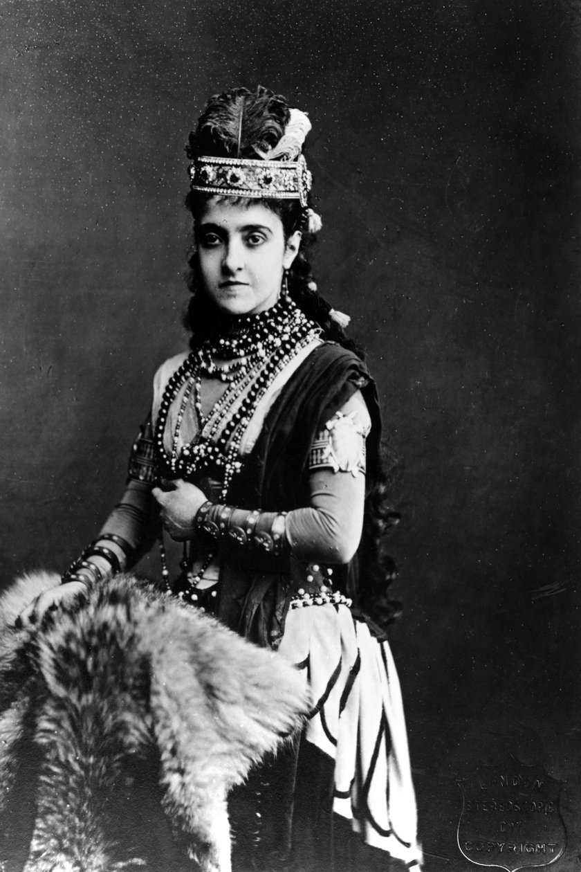 Adelina Patti v roli Aidy, 1876 od English Photographer