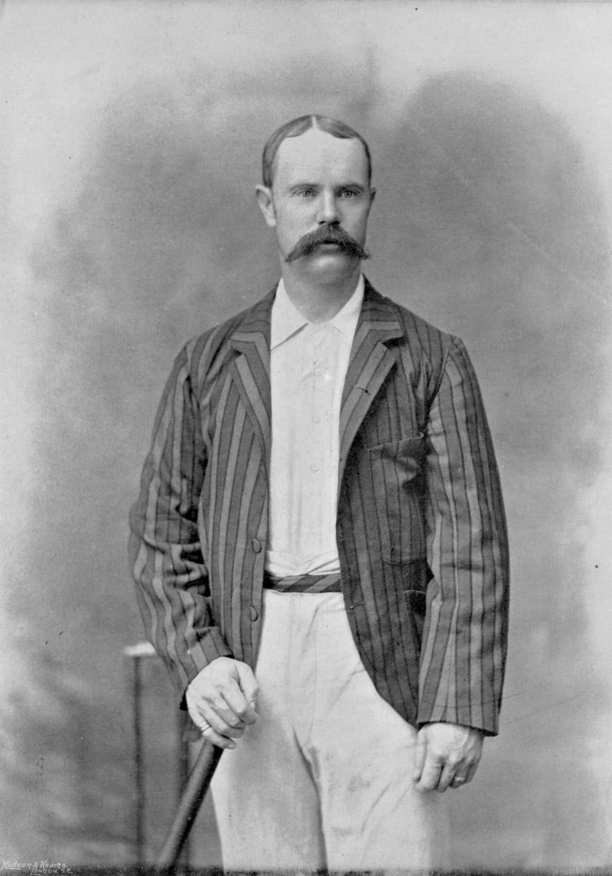 Alick Bannerman, ze slavných hráčů kriketu a kriketových hřišť, publikoval Hudson a Kearns, 1895 od English Photographer