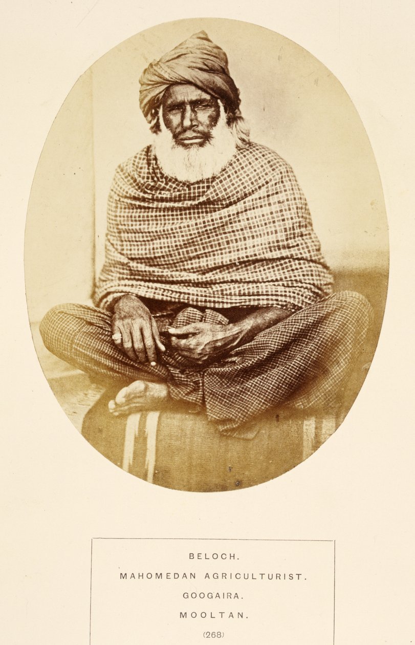 Beloch, Mahomedan Agriculturist, Googaira, Mooltan, z The People of India, J. Forbes Watson, publikoval 1868 (tisk alba) od English Photographer