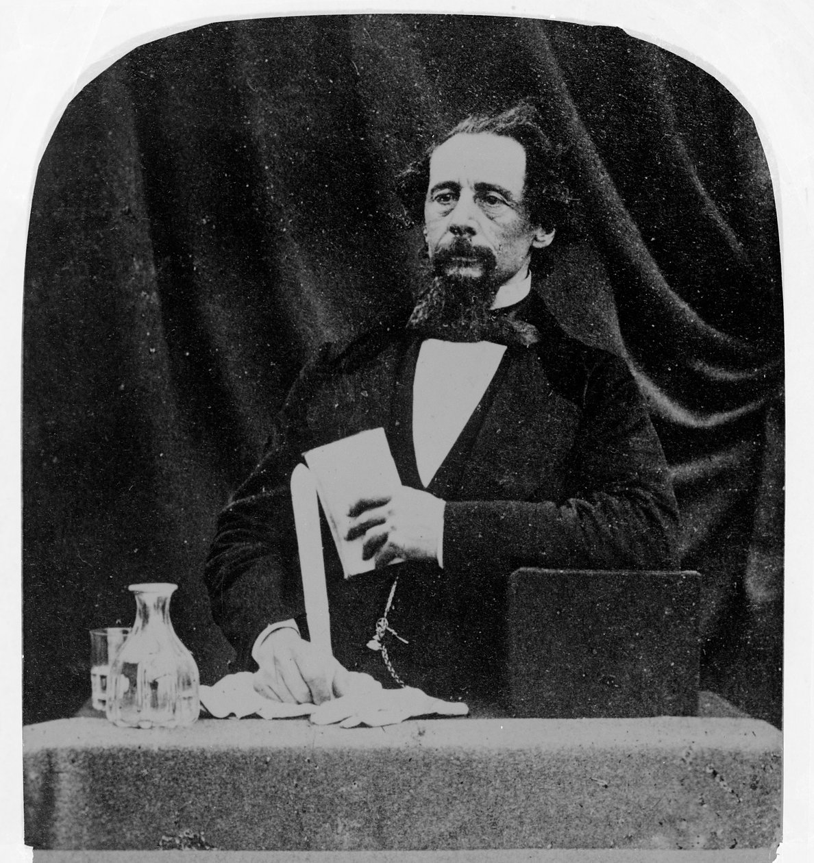 Charles Dickens od English Photographer