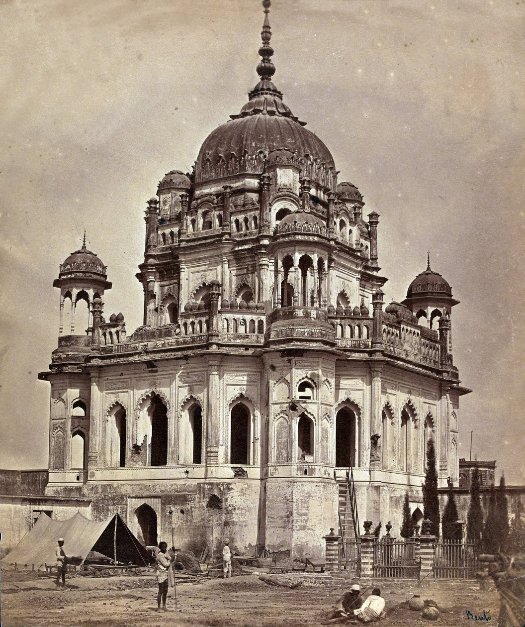 Klenutý palác, kolem roku 1858 od English Photographer