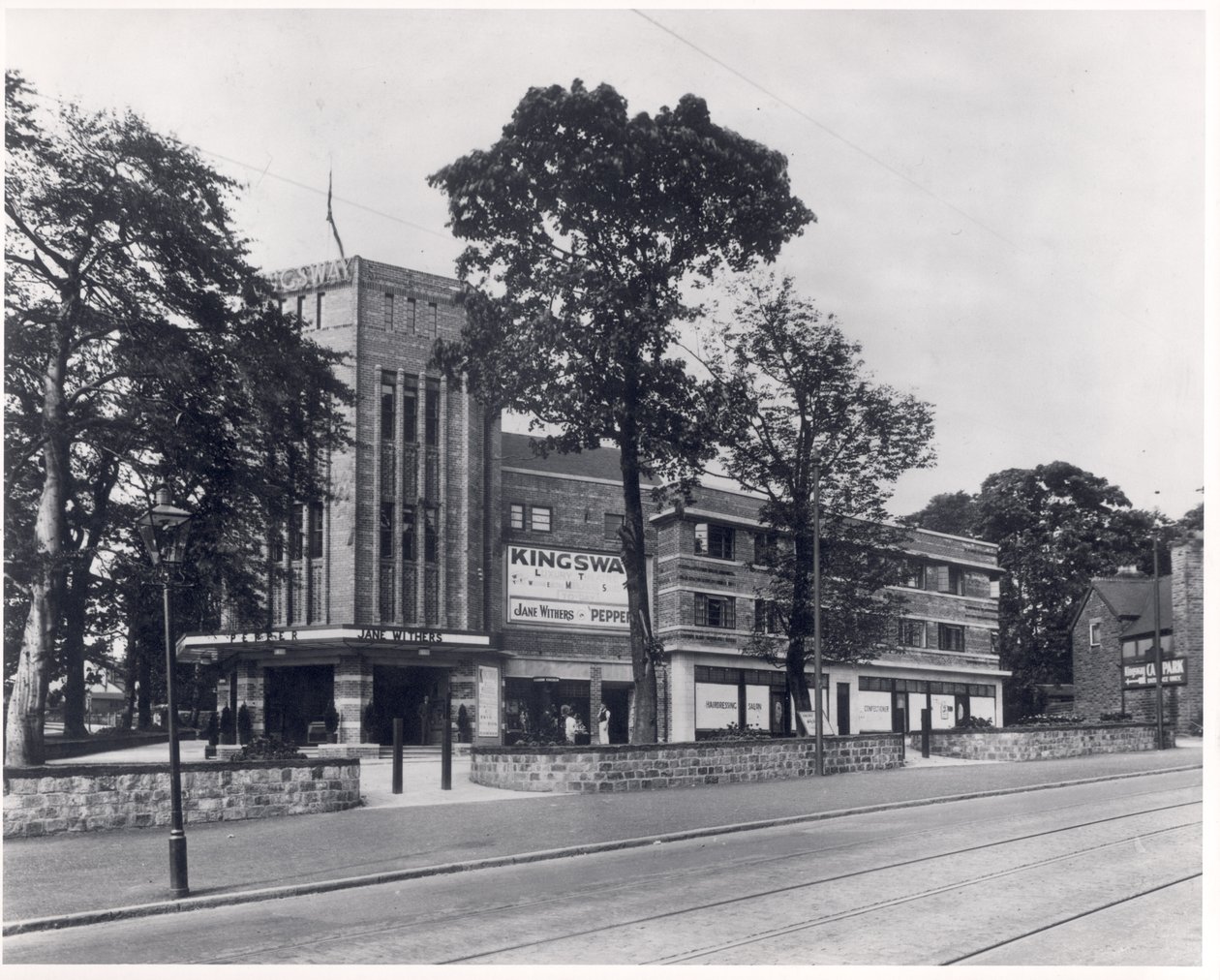 Kingsway Cinema, Harrogate Road, Leeds, 24. srpna 1937 od English Photographer