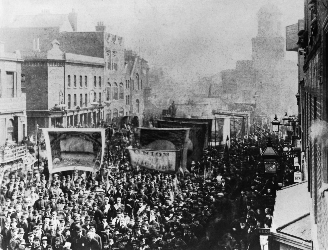 London Dock Strike, 1889 od English Photographer