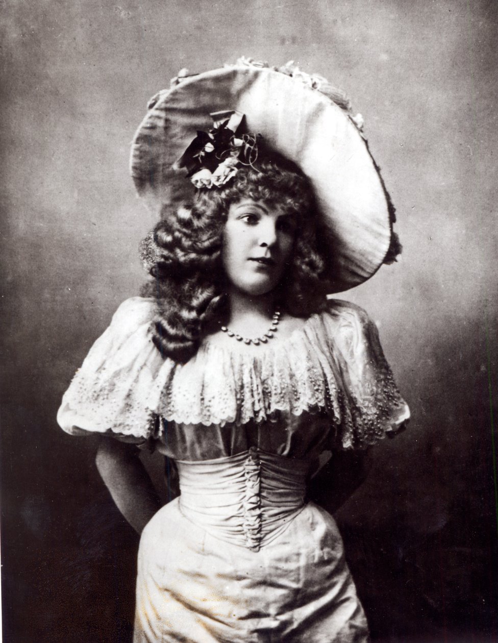 Marie Lloydová (1870-1922) od English Photographer