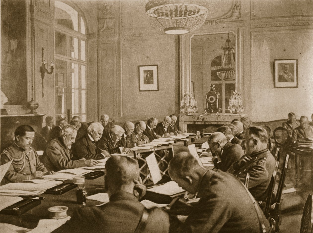Blíží se konec: Zasedání mezispojenecké konference ve Versailles k urovnání podmínek příměří, 1914-19 od English Photographer