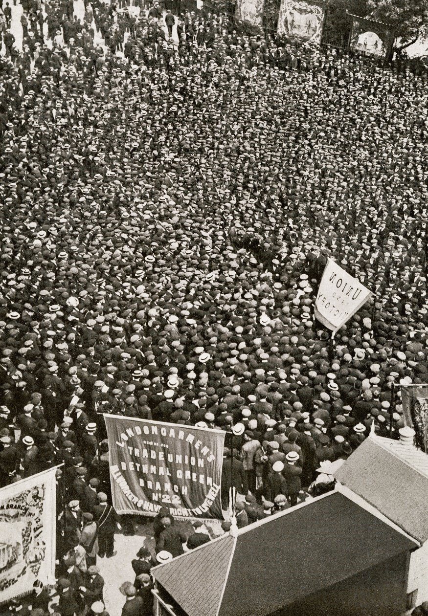 Demonstrace pod širým nebem během dopravní stávky, 1912, z 