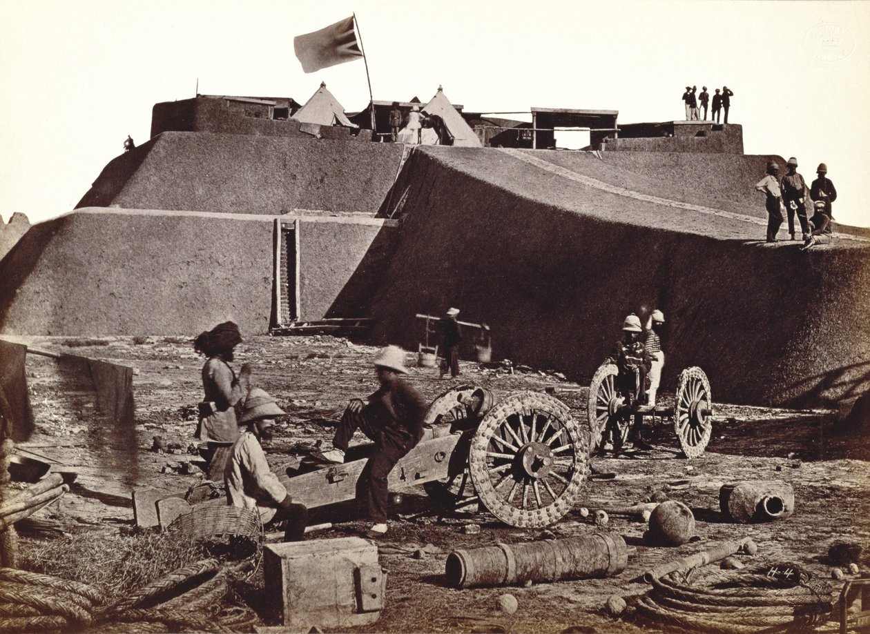 Pehlang Fort, 1860 (stříbrný tisk alba) od English Photographer