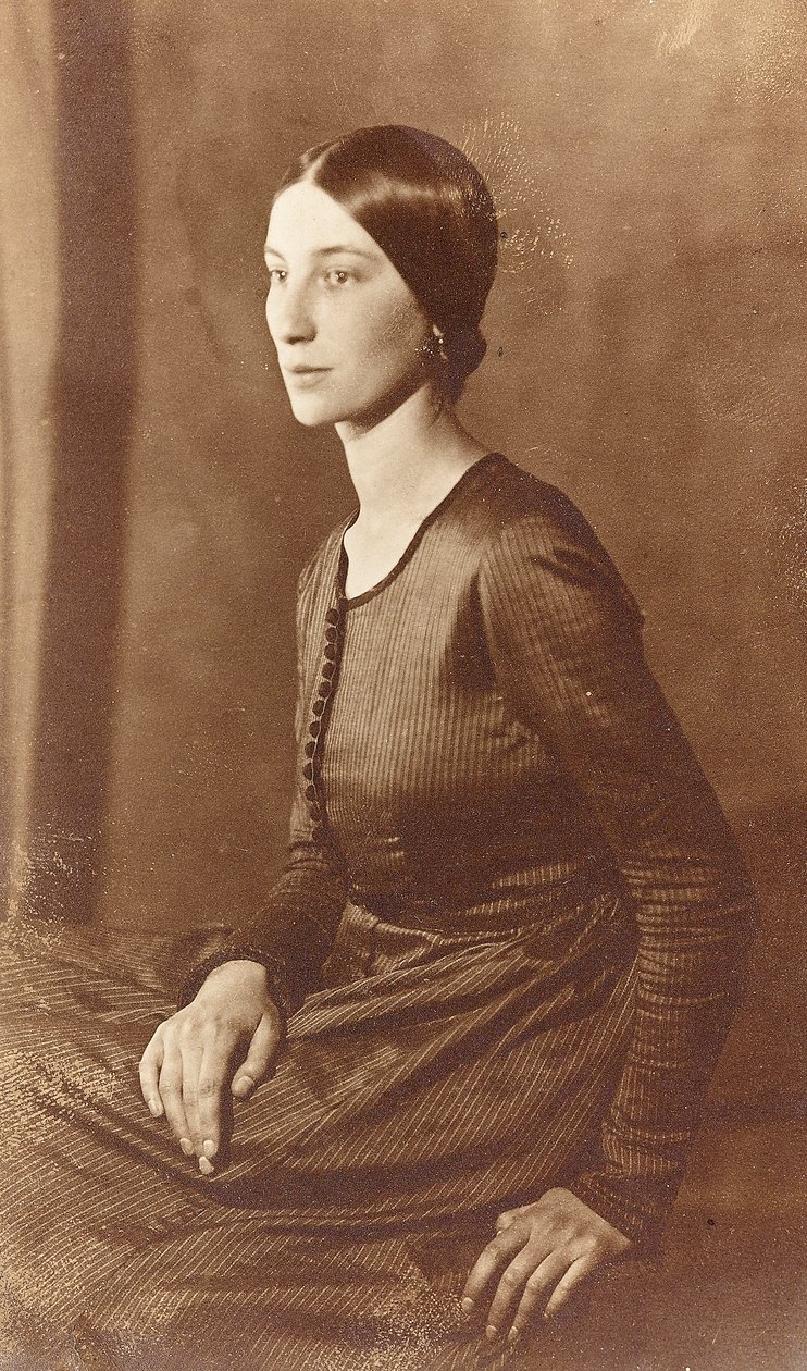Portrét Winifred rytířů od English Photographer