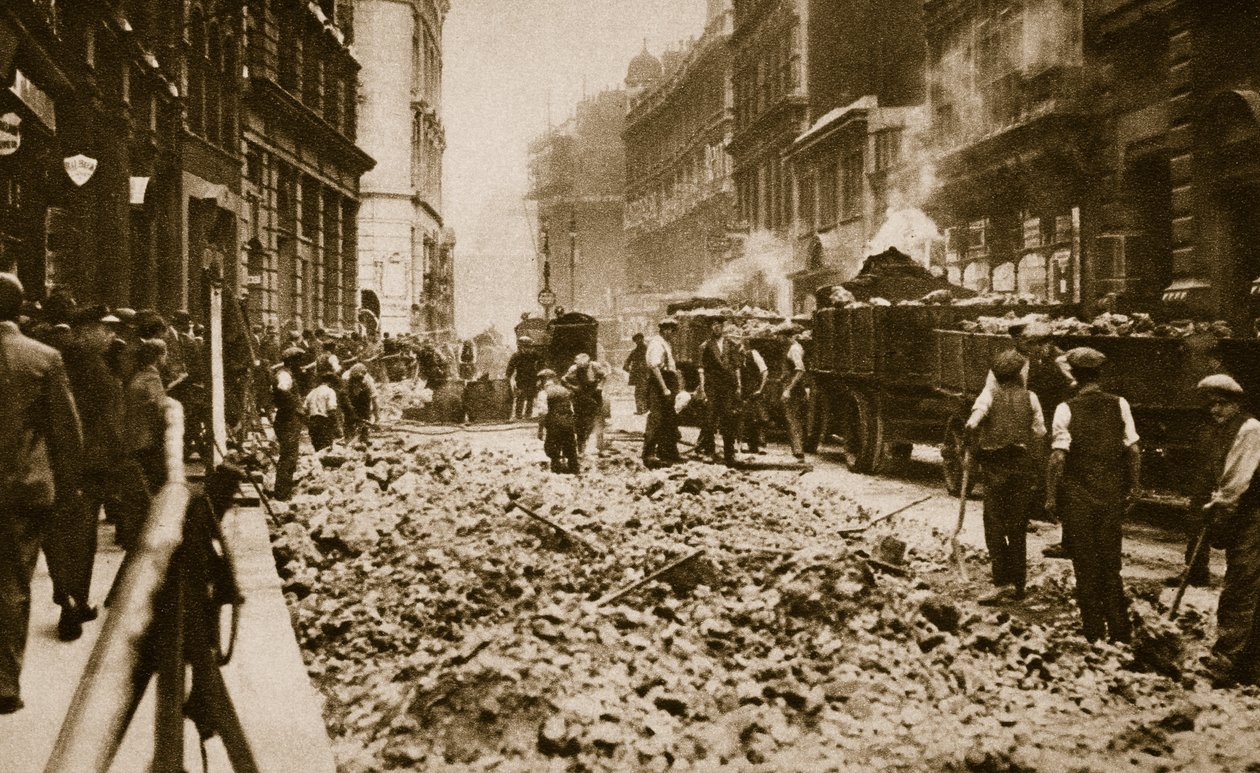 Přestavba a modernizace silnic (sépiové foto) od English Photographer