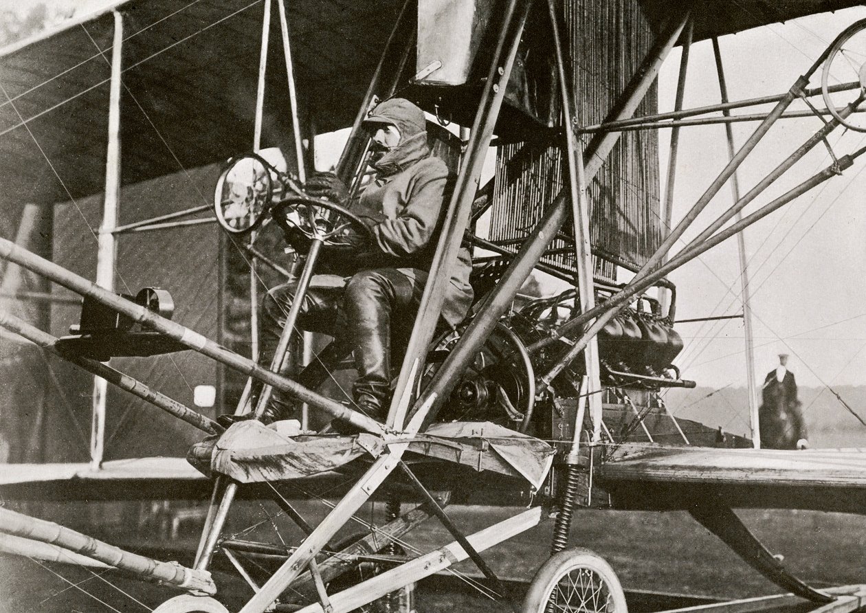 Samuel Franklin Cody, z knihy "The Year 1912", vydané v Londýně roku 1913. od English Photographer