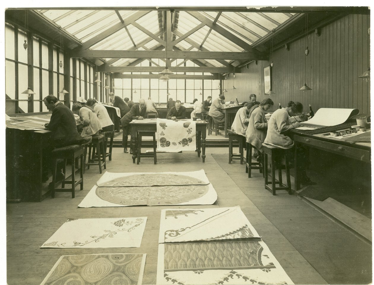 Sekce projekční místnosti, Kobercové řemeslo, 1923 od English Photographer