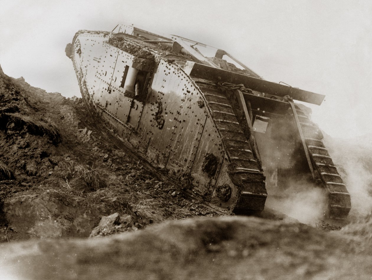 Tank v akci od English Photographer