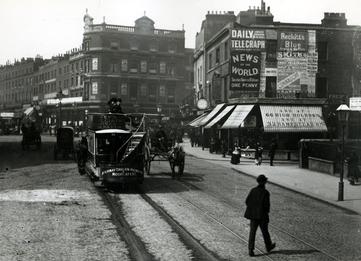 The Angel, Islington, Londýn, cca 1890 od English Photographer