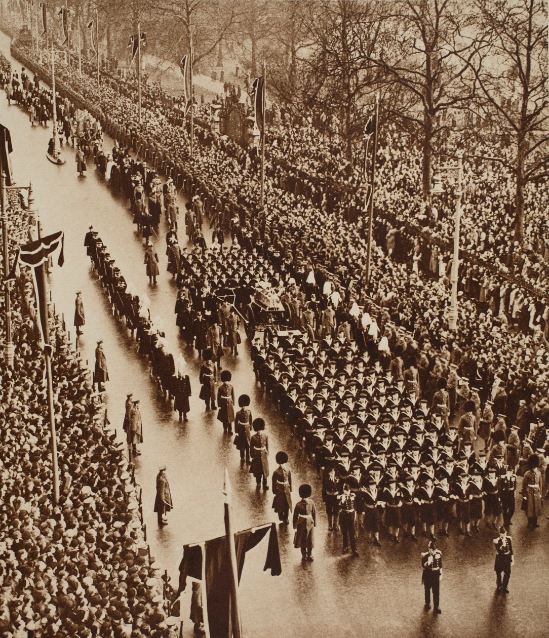 Pohřební průvod Jiřího V., 1936 od English Photographer