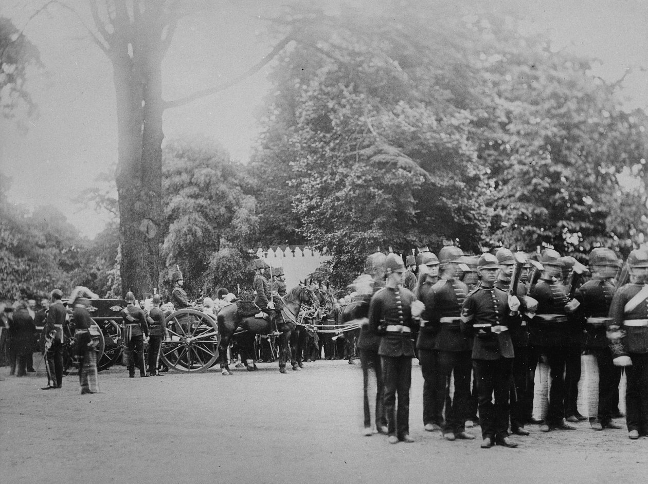 The Prince Imperials Funerial Cortege, Camden Place, 12. července 1879 od English Photographer