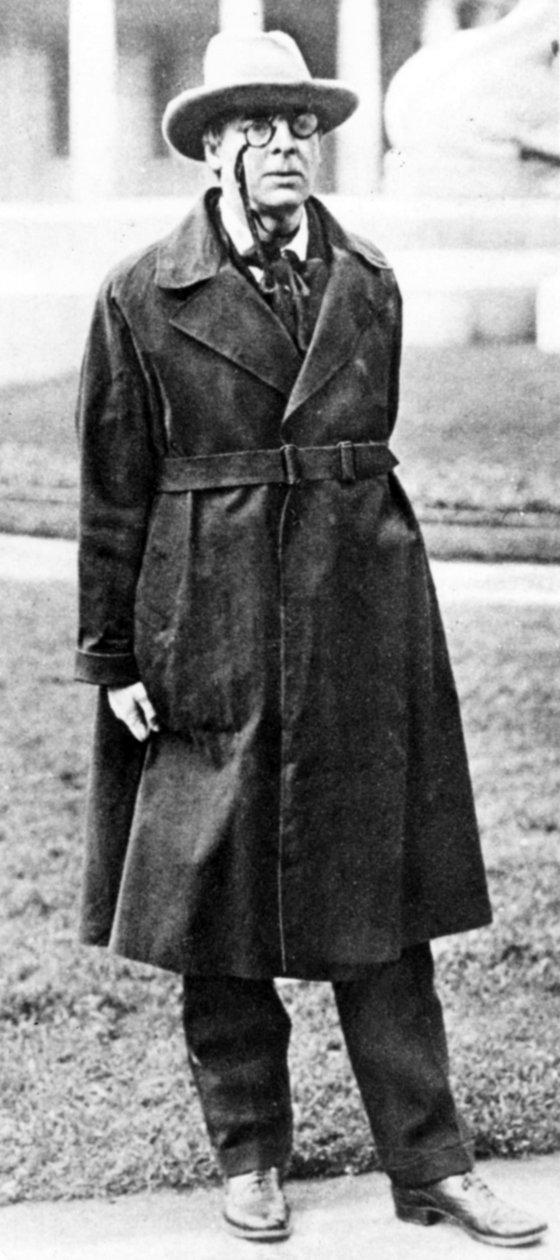 W.B. Yeats, 1923 od English Photographer