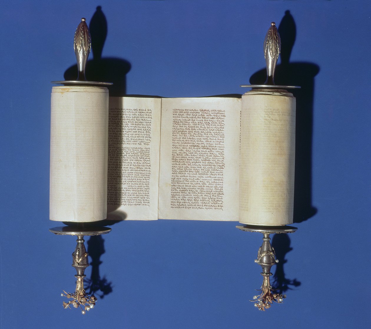 Miniaturní svitek Tóry, 1765 (pergamen) od English School
