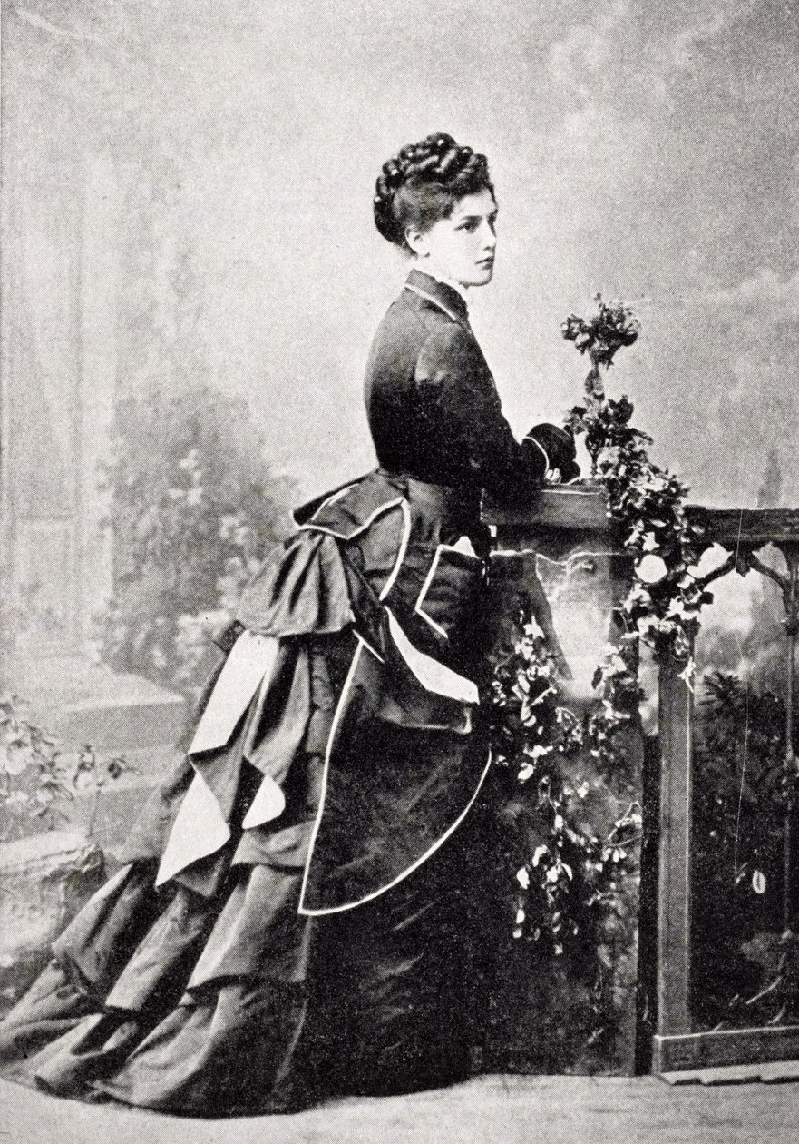 Slečna Jennie Jerome, později lady Randolph Churchill, z „A Roving Commission by Winston S. Churchill“, vydané nakladatelstvím Scribner