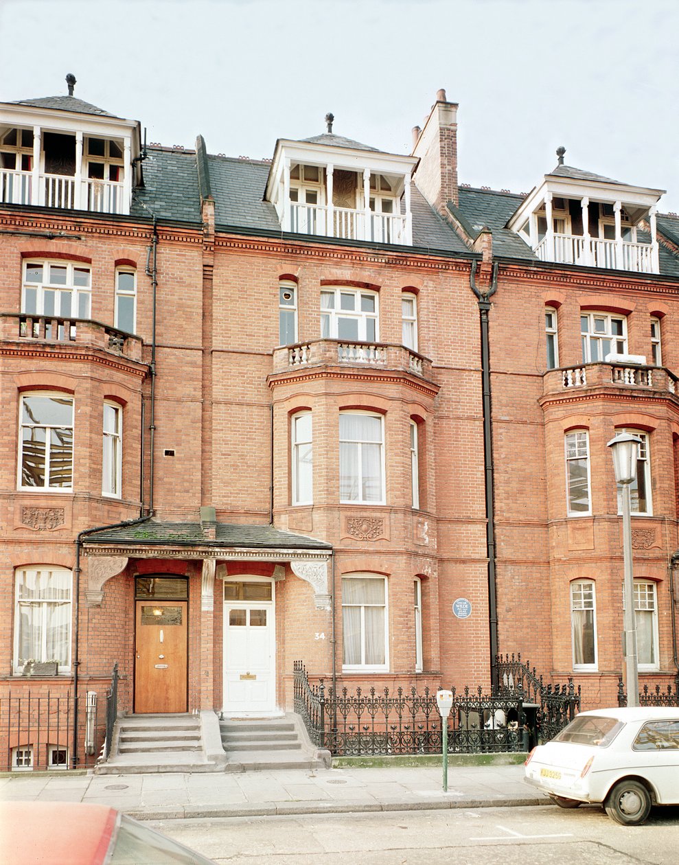 Dům Oscara Wildese v Tite Street, Chelsea od English School