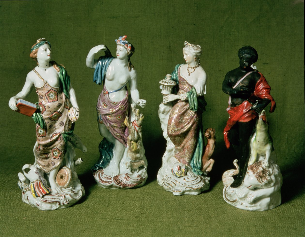 Porcelánové figurky z Plymouthu čtyř kontinentů vyrobené pod vedením Williama Cookworthyho z forem Longton Hall, kolem roku 1770 (porcelán) od English School