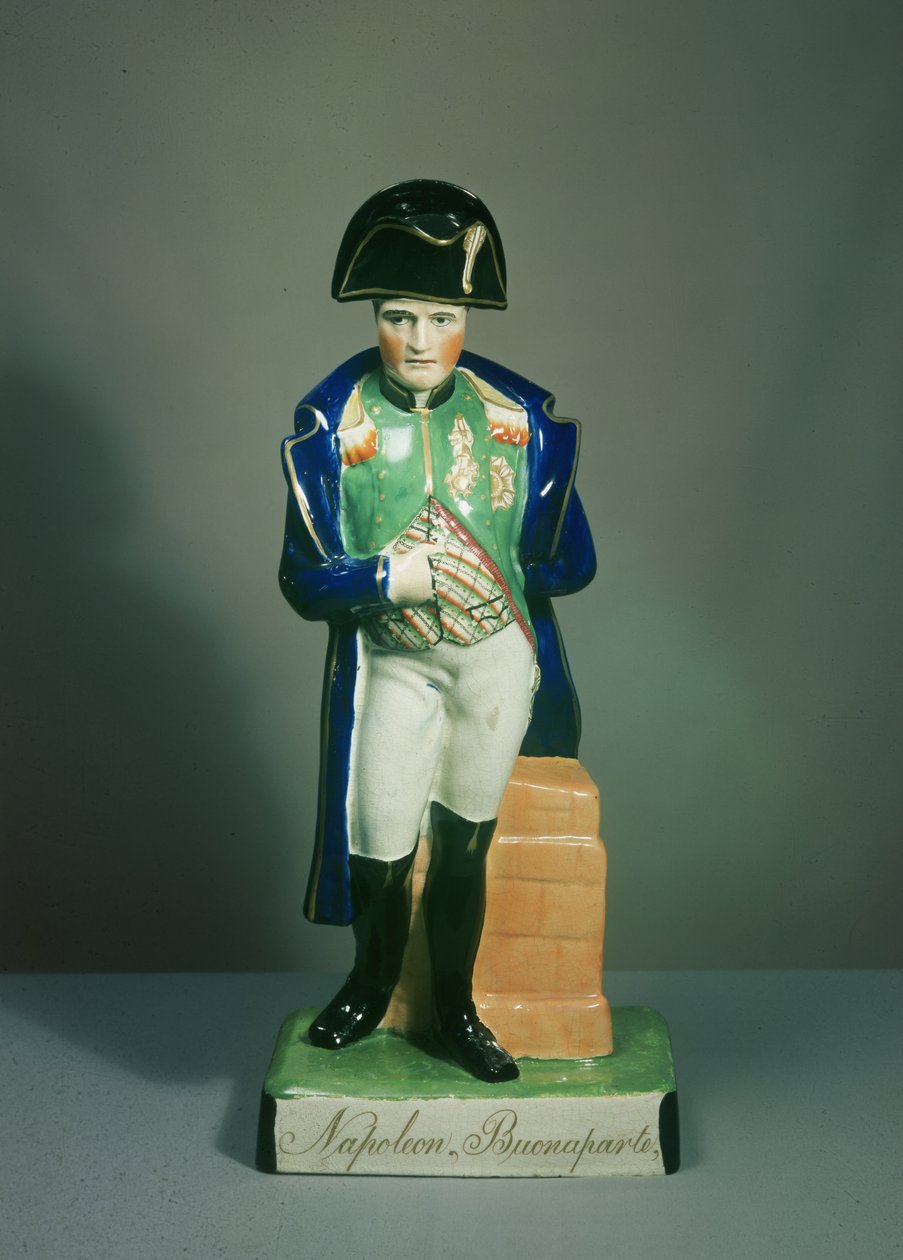 Staffordshire figurka Napoleona Bonaparta (keramika) od English School