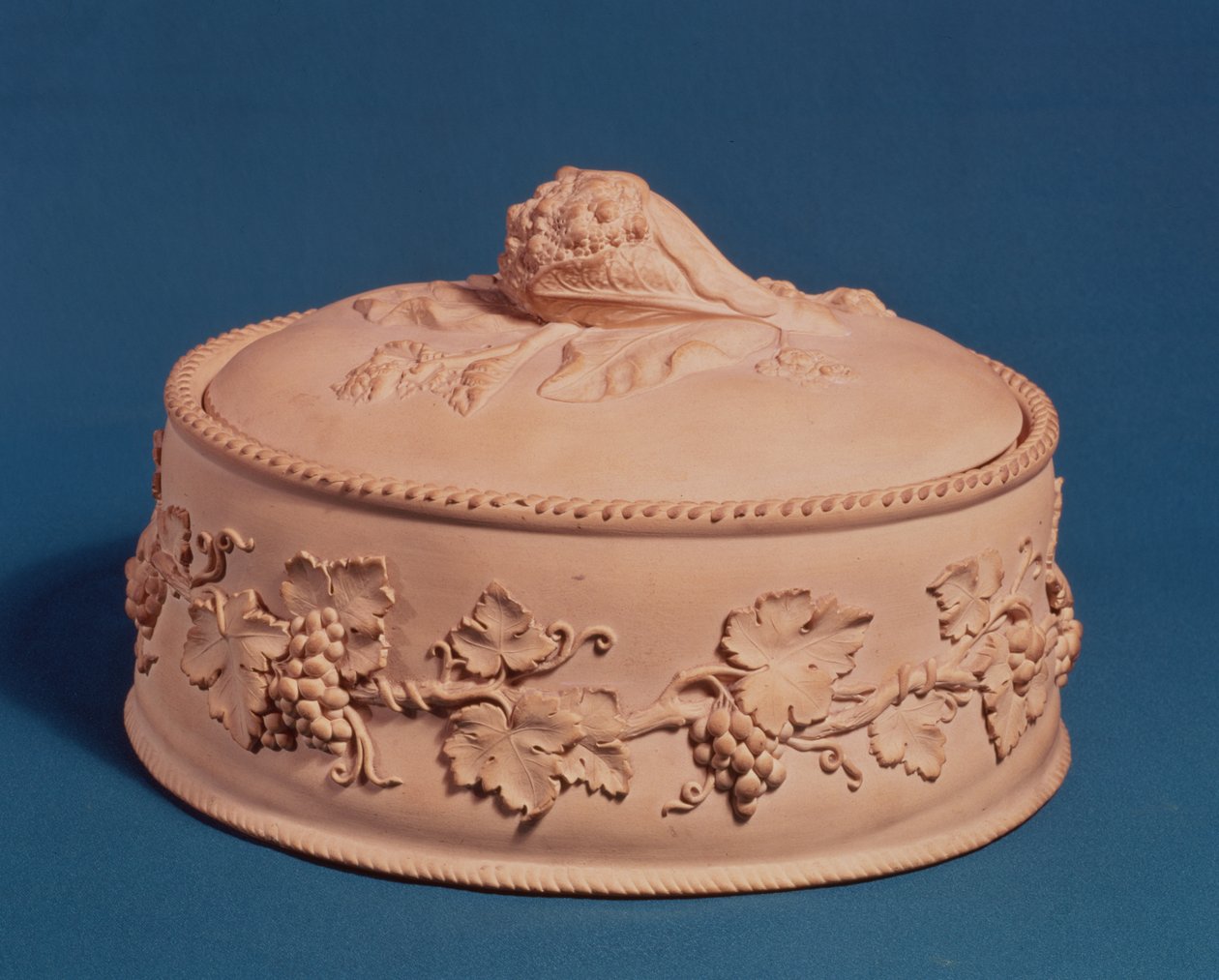 Wedgwood Game Pie Dish, cca 1820 (keramická) od English School