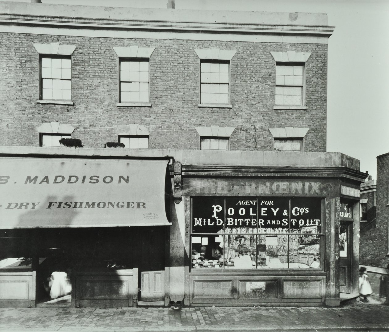 90-92 Albert Road, 1899 od English Photographer