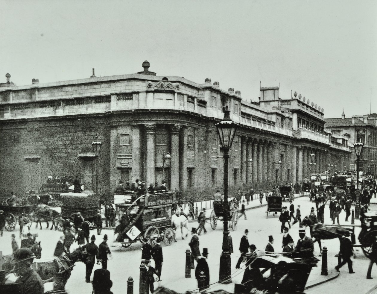 Bank of England, Threadneedle Street, City of London, 1890 od English Photographer