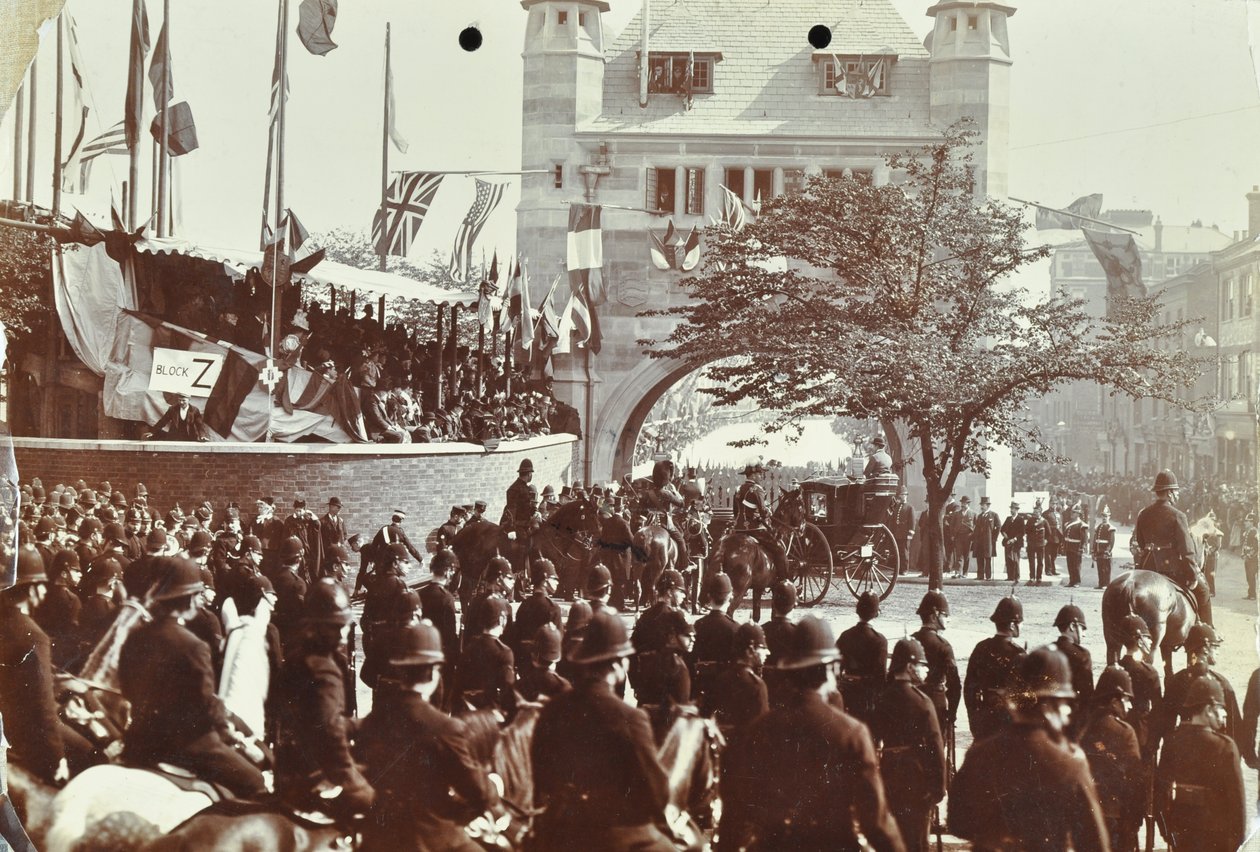 Blackwall Tunnel: paráda jako princ z Walesu, pozdější král Edward VII a princezna Alexandria se účastní slavnostního otevření tunelu, 1897 od English Photographer