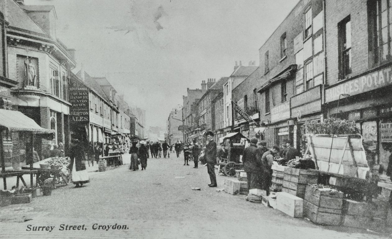 Britannia, Surrey Street, Croydon: pouliční trh, 1890 od English Photographer
