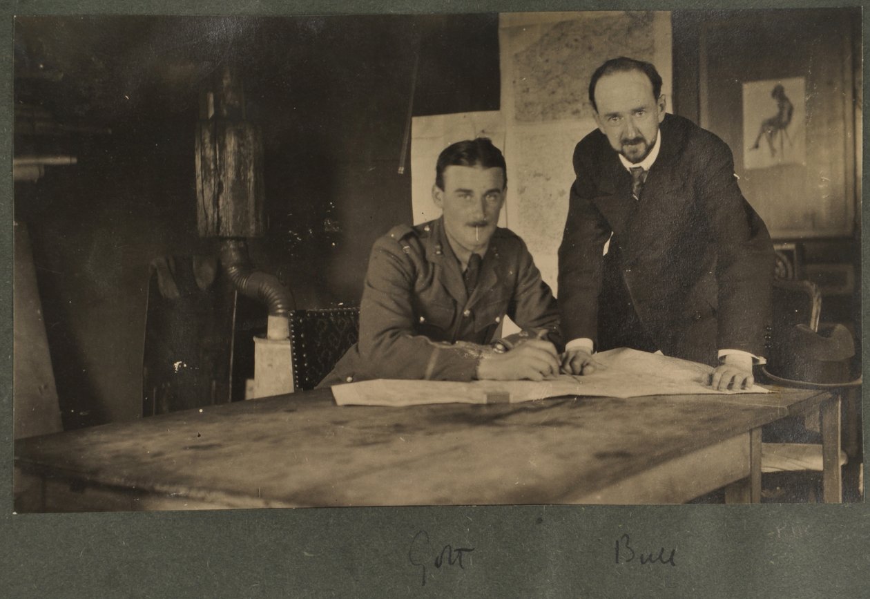 Golt a Lucien Bullovi, kolem roku 1916 od English Photographer
