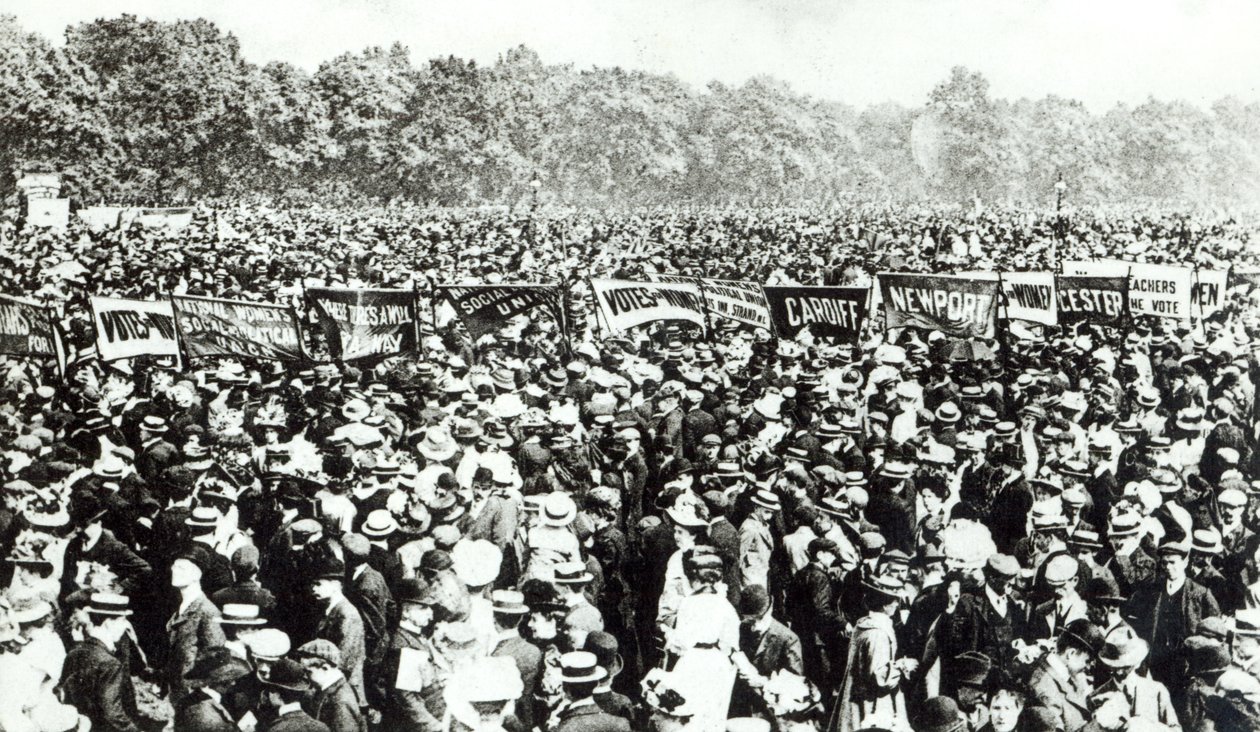 Demonstrace Great Votes for Women v Hyde Parku, 21. června 1908 od English Photographer