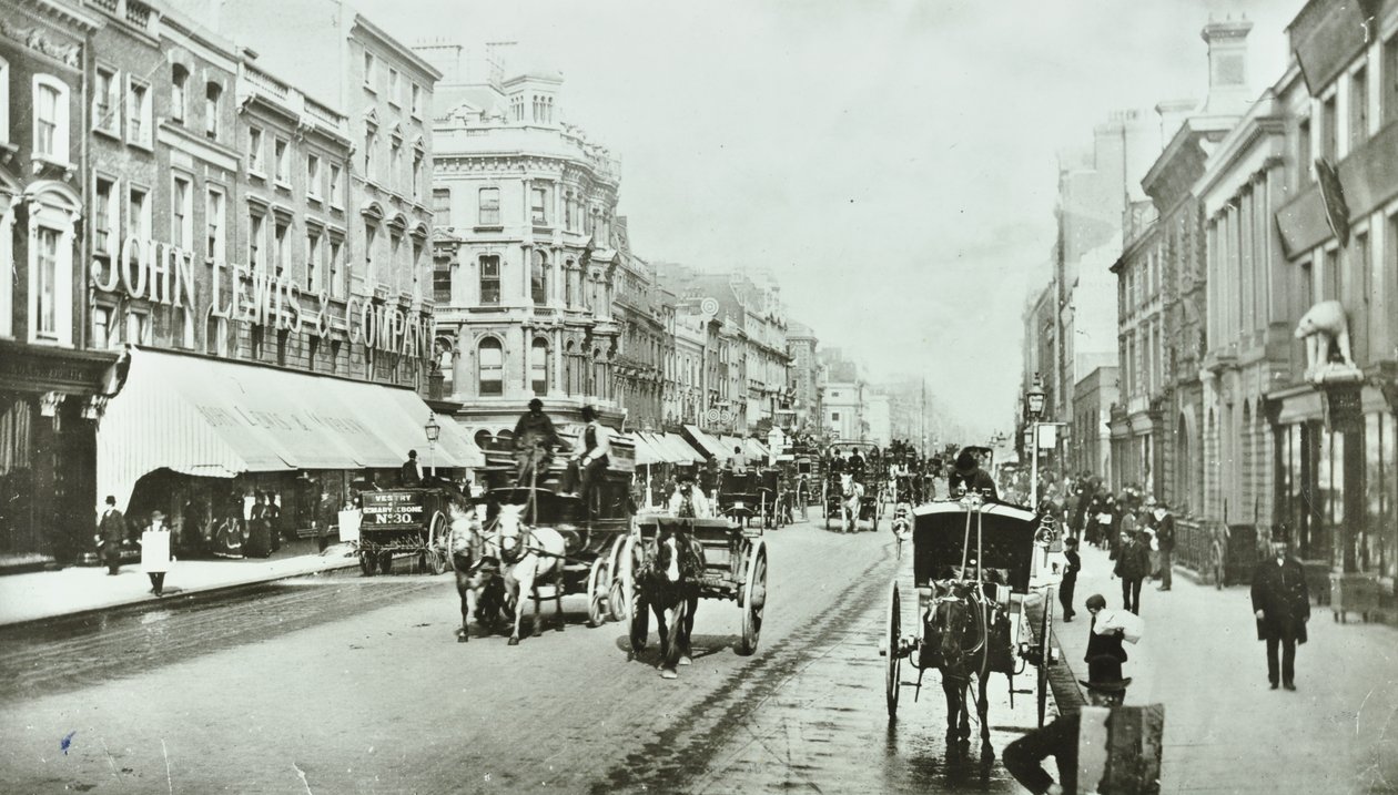 John Lewis, Oxford Street, Westminster LB: Pohled na východ od Oxford Circus, 1890 od English Photographer