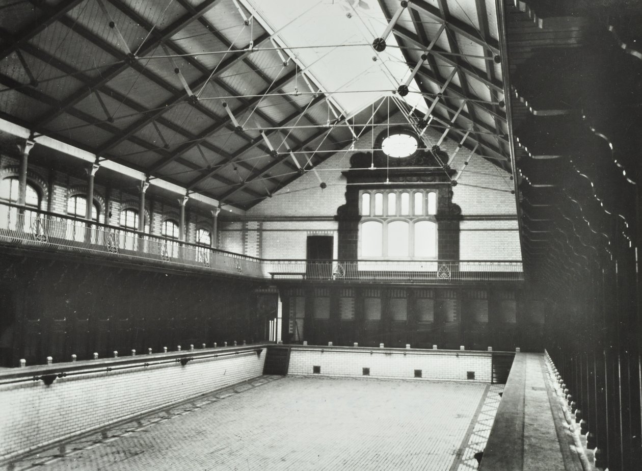 Laurie Grove Bath: první veřejná koupaliště v Deptfordu, první třída, 1898 od English Photographer