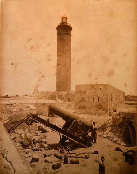 Pevnost majáku po bombardování Alexandrie od English Photographer