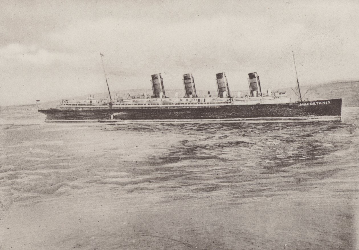 MSS "Mauretania" (černobílá fotografie) od English Photographer