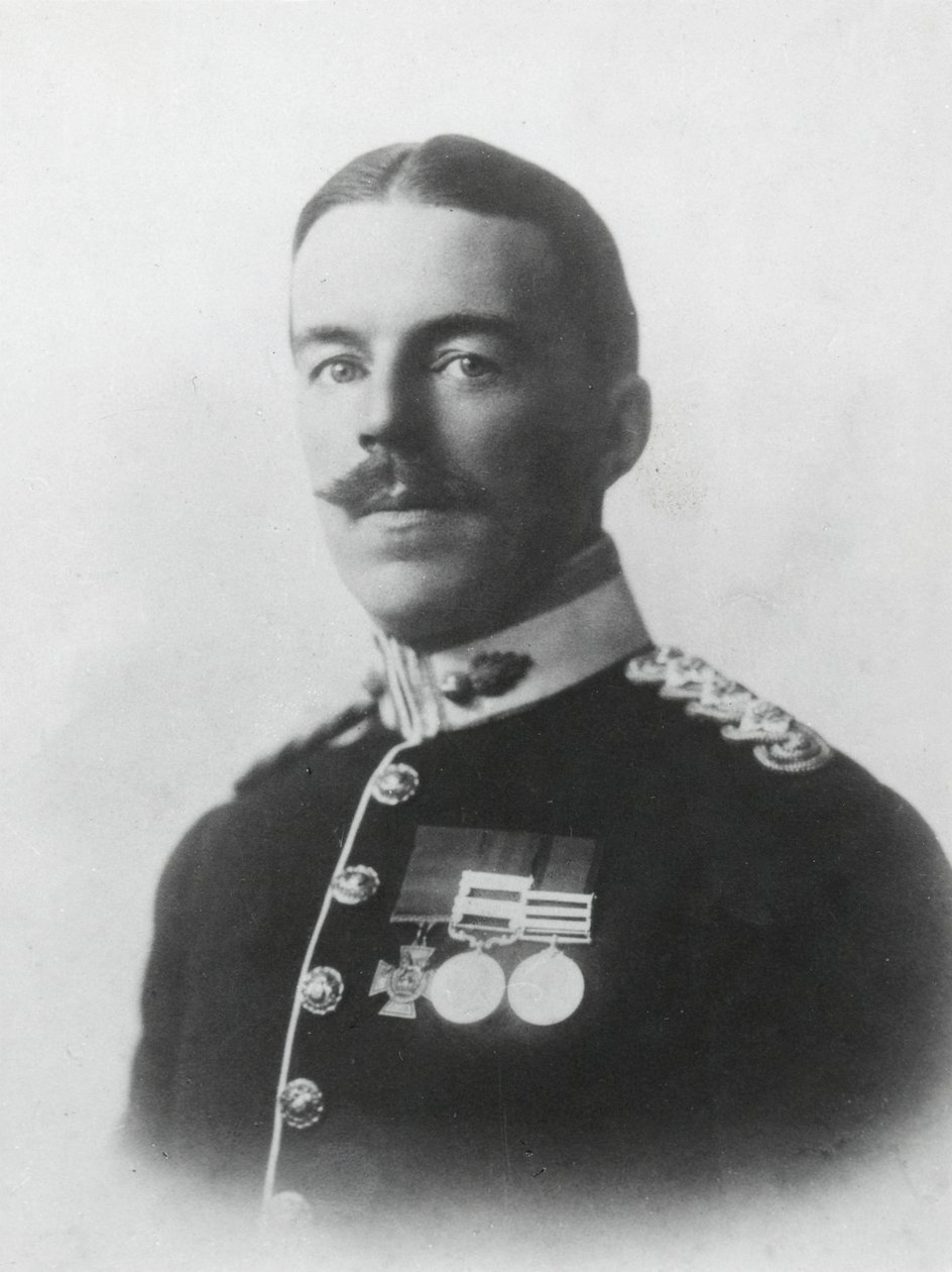 Portrét kapitána Herberta Augustina Cartera VC, 1903 od English Photographer