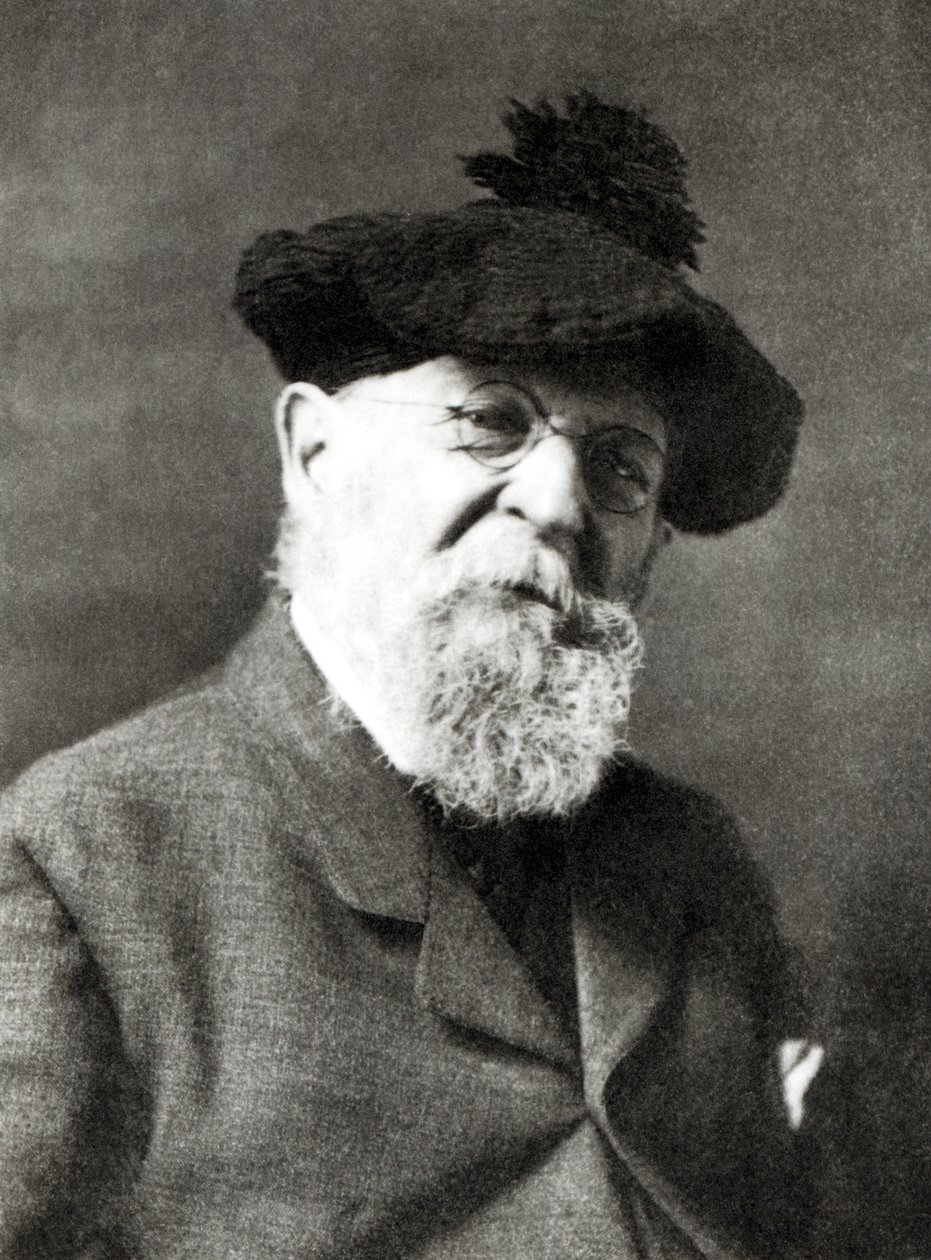 Portrét Josepha Wolfa (černobílá fotografie) od English Photographer