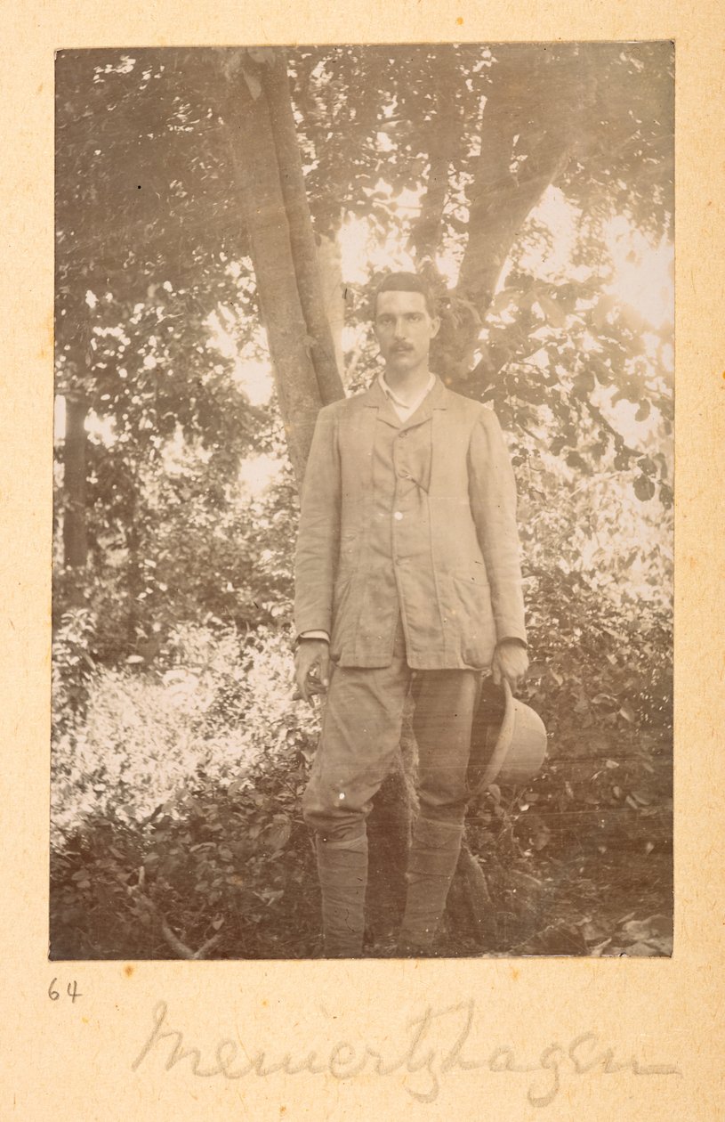 Portrét Richarda Meinertzhagena od Baileyho na indických fotografiích F.M. Bailey 1900-03 (sépiová fotografie) od English Photographer