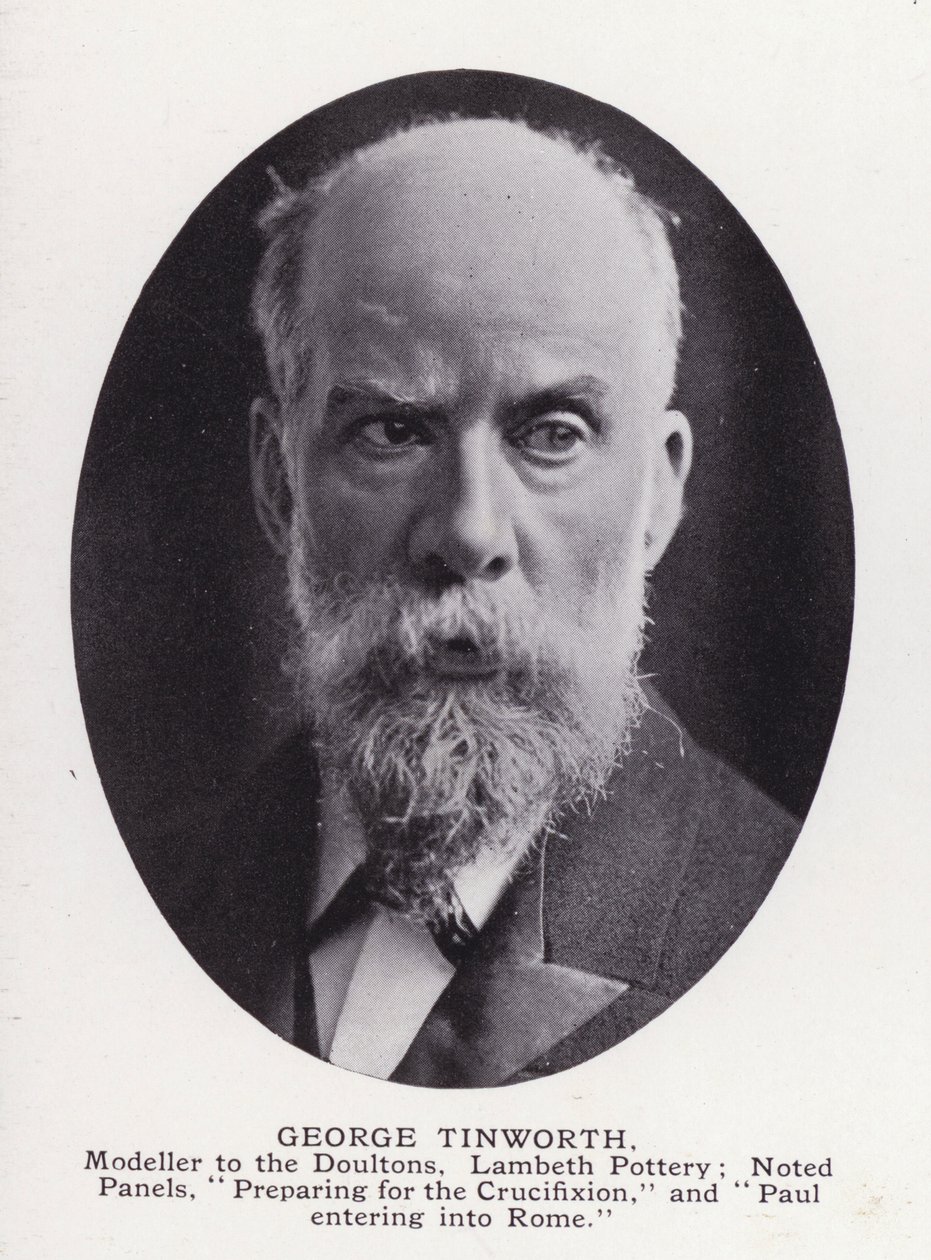 Významní muži Londýna: George Tinworth (černobílá fotografie) od English Photographer