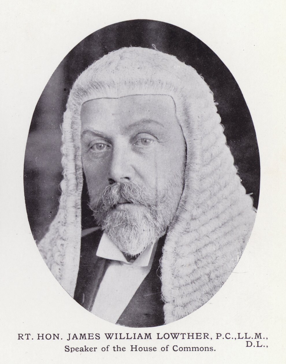 Významní muži Londýna: James William Lowther (čb fotografie) od English Photographer