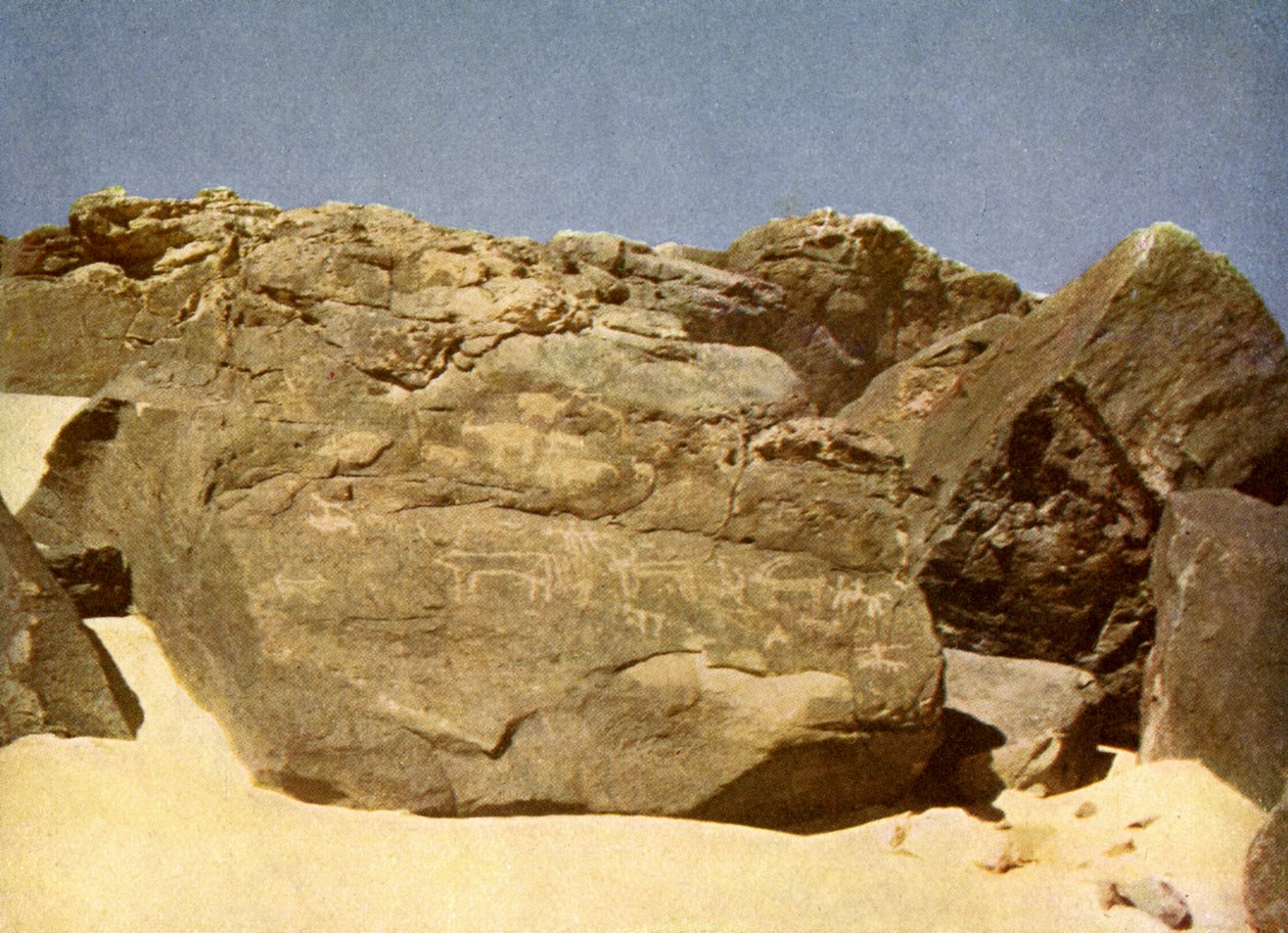 Skála nesoucí prehistorické heiroglyfy, Egypt. od English Photographer