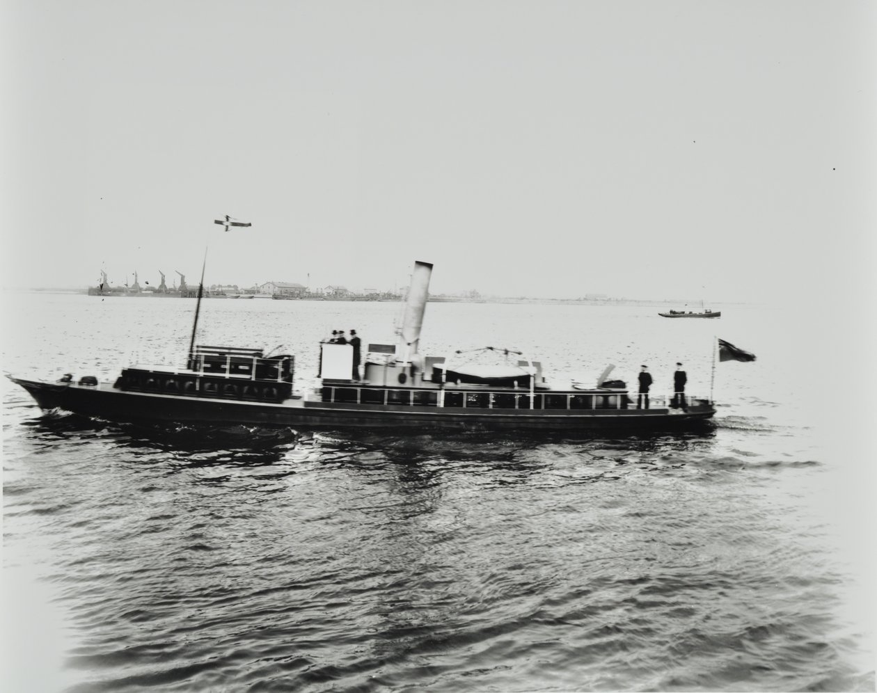 S.S. Beatrice, loď na Temži, 1898 od English Photographer