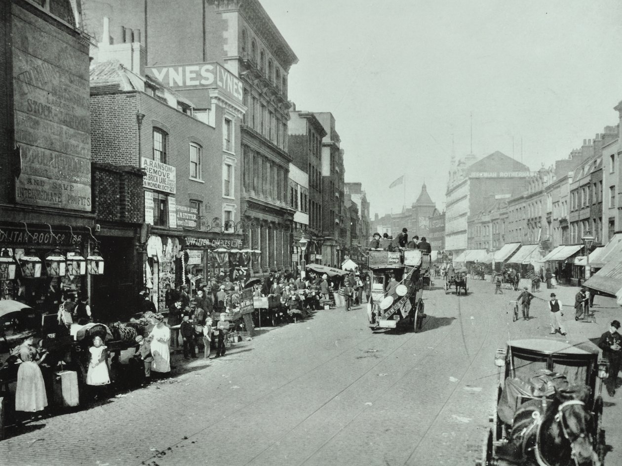 Shoreditch High Street: Pohled na sever, 1896 od English Photographer