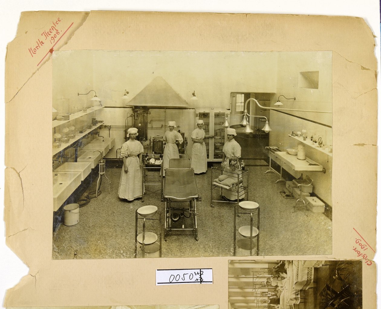 The North Theatre, St. Thomas Hospital, 1908 (sépiová fotografie) od English Photographer