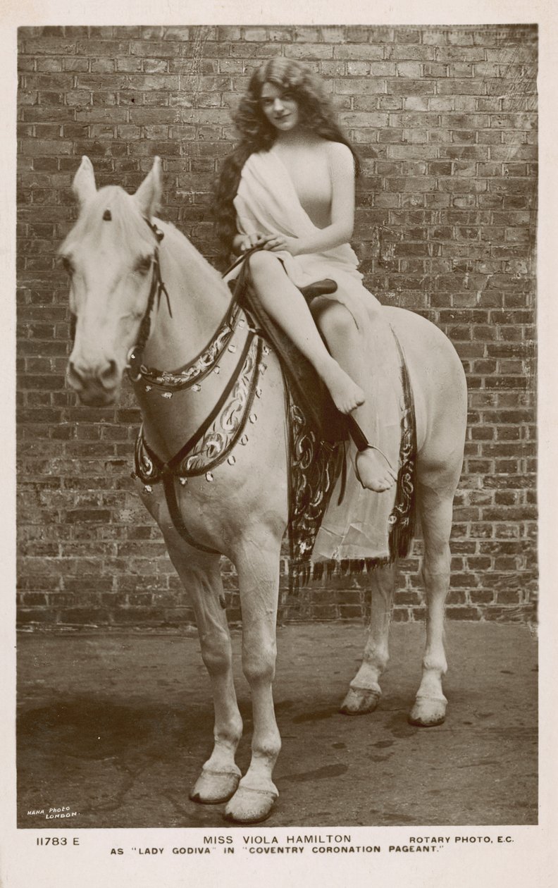Viola Hamiltonová jako Lady Godiva v Coventry Coronation Pageant (čb fotografie) od English Photographer