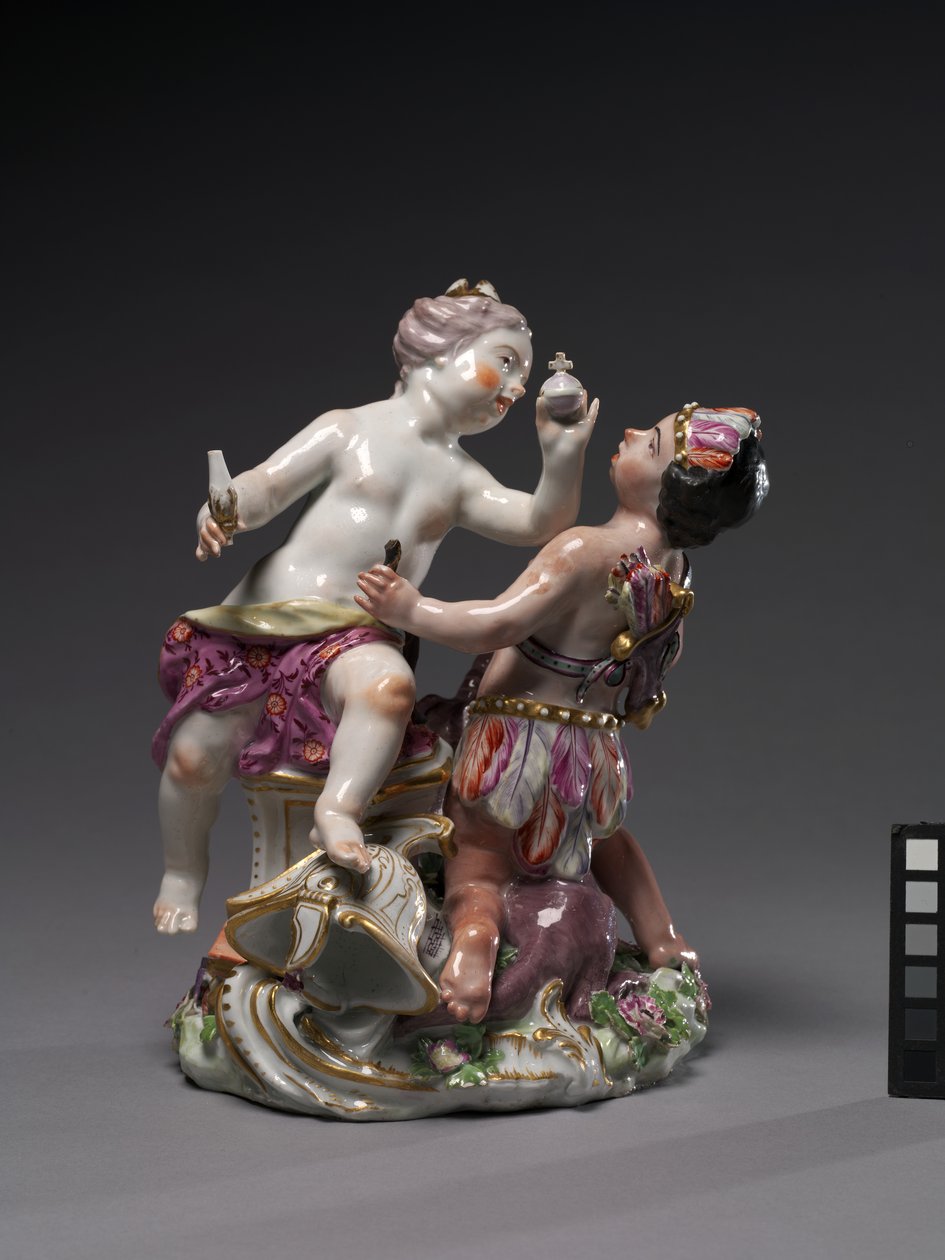 Evropa a Amerika, vyrobeno Chelsea Porcelain Factory, kolem roku 1760 od English School