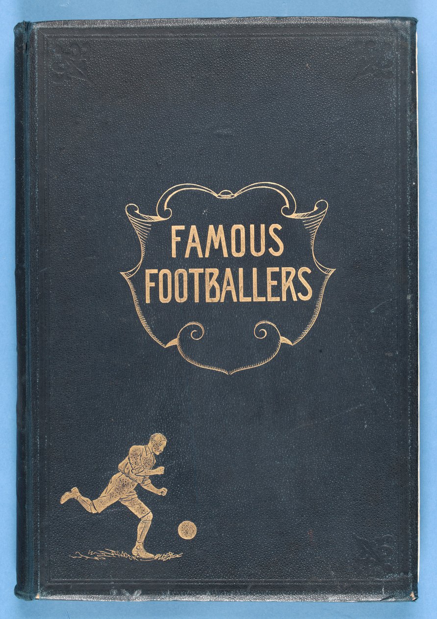 Přední strana obálky slavných fotbalistů 1895-1896 od English School